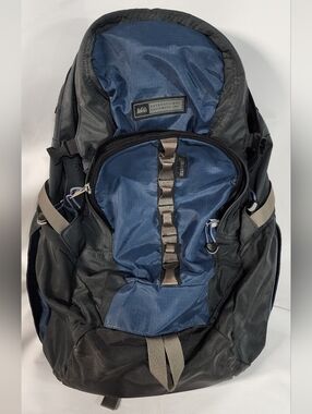 REI Traverse Blue & Black Backpack Trail Series Hiking Backpacking